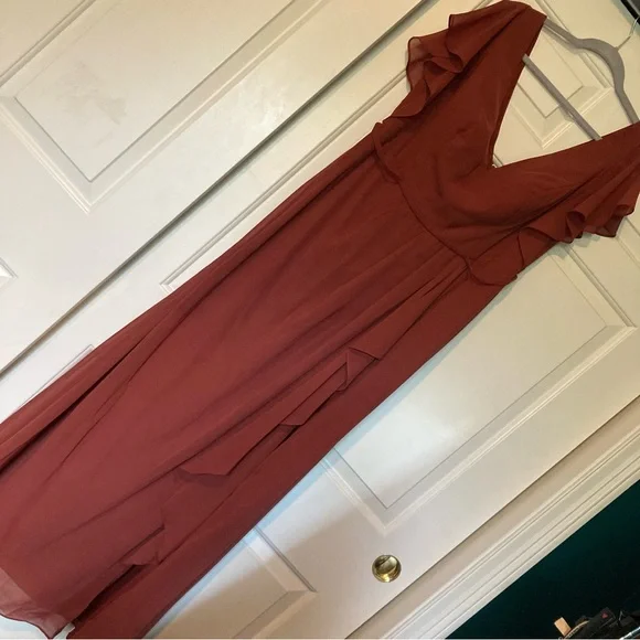 David's Bridal | Dresses | Flutter Sleeve Bridesmaid Dress With Cascade |  Poshmark